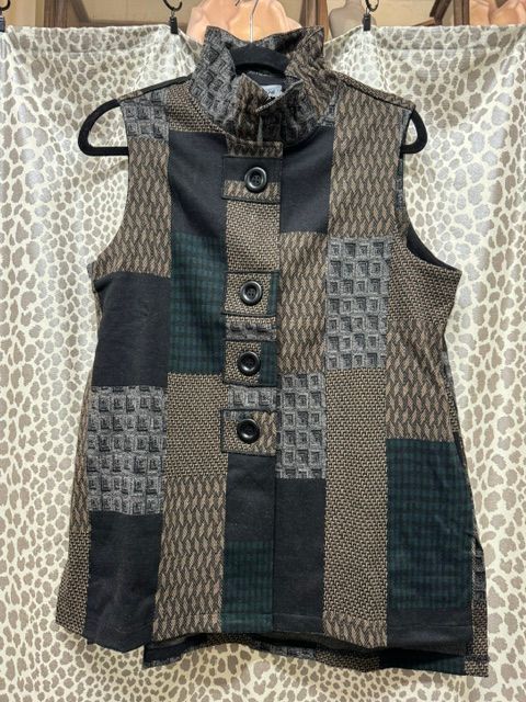 Shana-Jacquard Vest