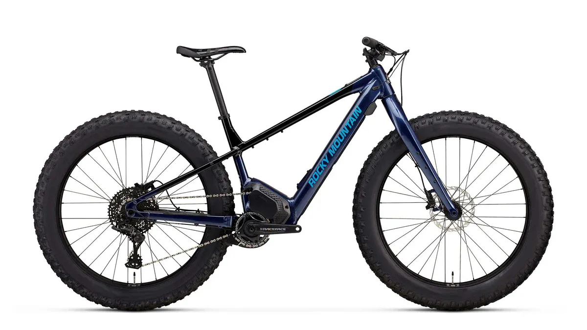 2024 Blizzard PP A30 Blue/ Black Med/16.5 2024 Rocky Mountain Blizzard PP A30 Ebike with Dyname