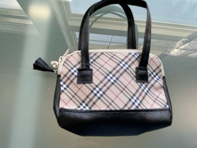 Purses, knapsacks, bags