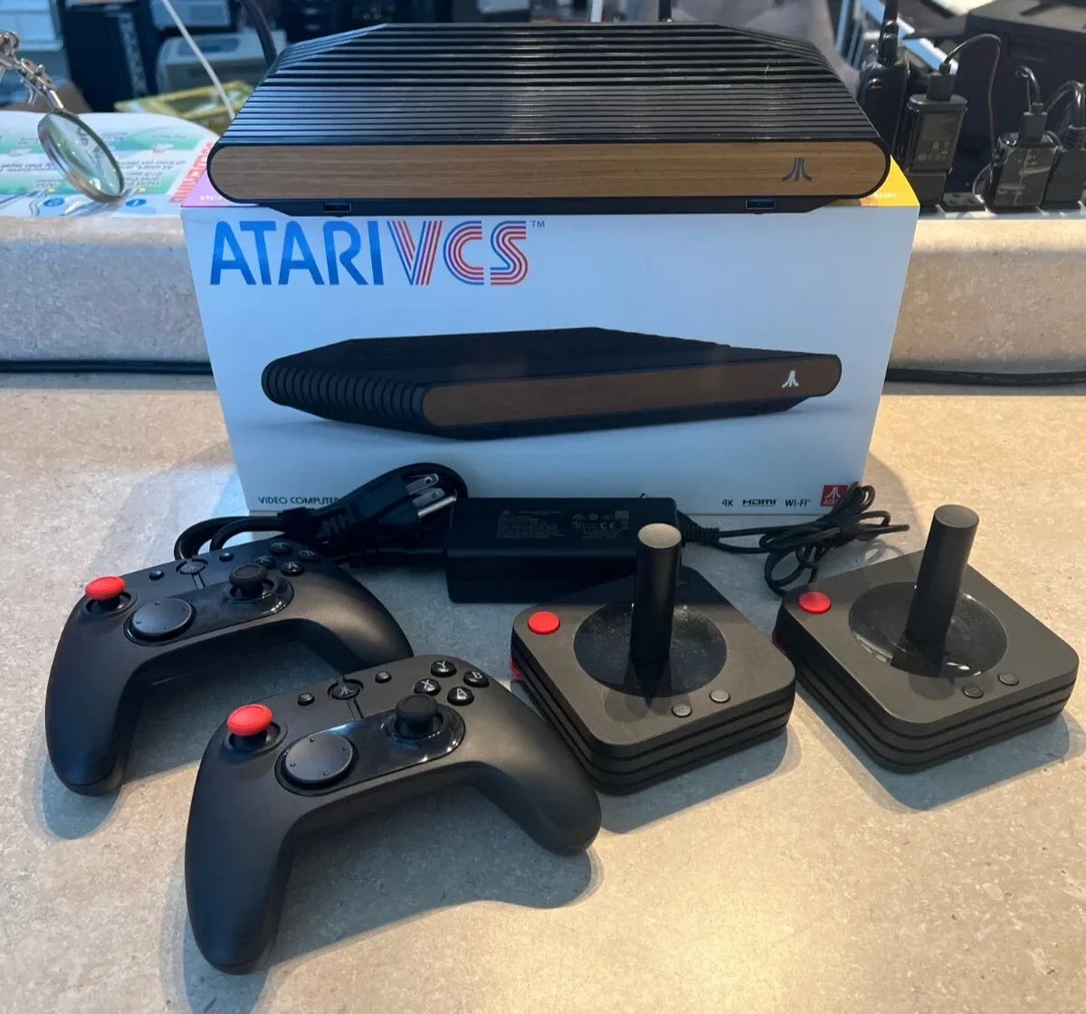 Atari VCS800 Collectors Founders Edition Like New 2 Joysticks & 2 Controllers
