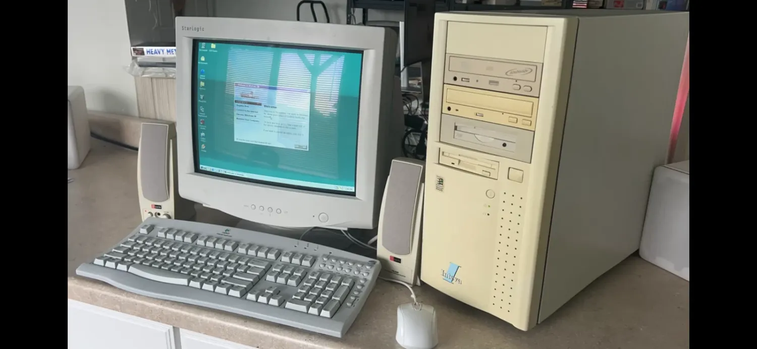 Vintage Win 98 / DOS Gaming PC - Pentium II 400MHz 320MB RAM Windows 98se 32 GB SD Card Hard Drive