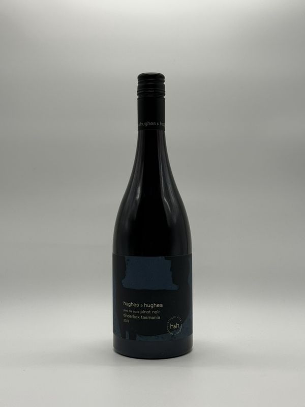HUGHES &amp; HUGHES PINOT NOIR