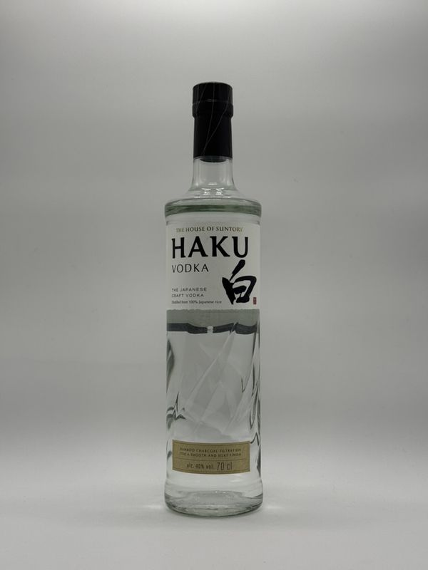 SUNTORY HAKU VODKA 700B