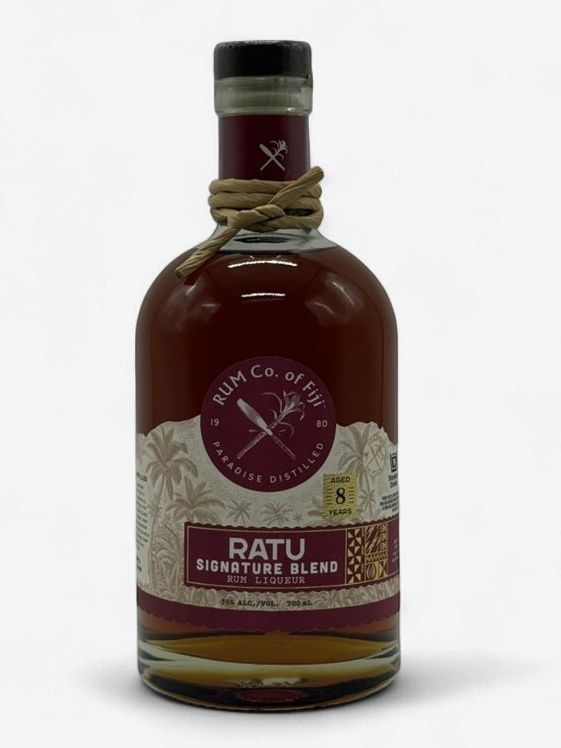 RATU SIGNITURE RUM 8YO 700B