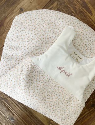 winter-baby-buggy-personalisable-brooch-name-gift-birth-joli-samedi