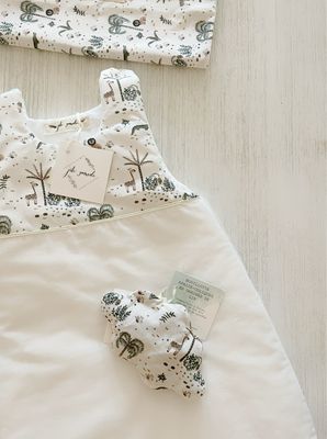 birth-key-personalized-gift-jungle-giggly-cover-joli-samedi