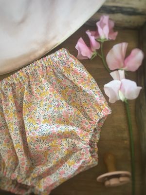 bloomer-short-flower-liberty-baby-marque-suisse-joli-samedi