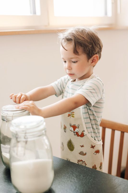 apron-kitchen-impermeable-children-montessori-animals-foret-joli-samedi