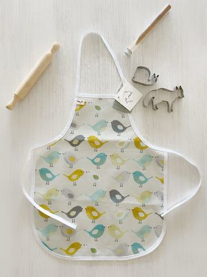 apron-kitchen-children-impermeable-montessori-birds-white-ribbon-joli-samedi