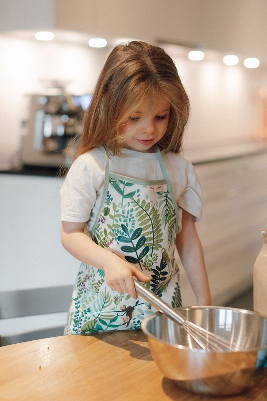 Waterproof Kids Kitchen Apron Jungle – Perfect for Cooking, Crafting and Playing
