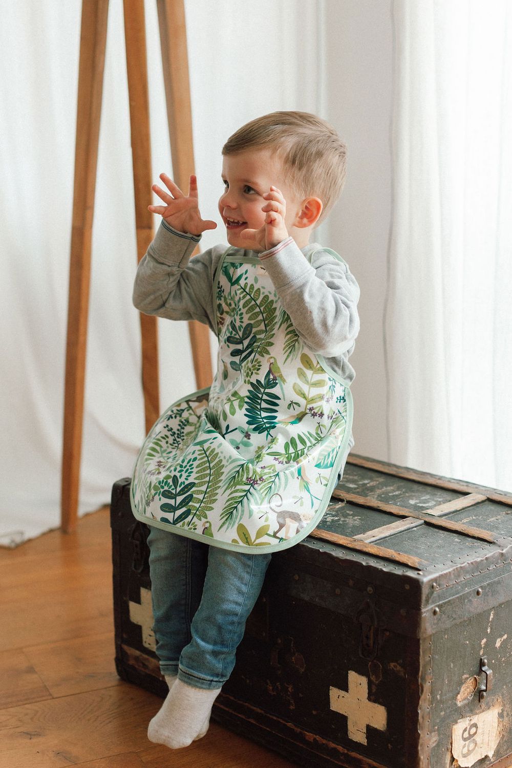 Waterproof Kids Kitchen Apron Jungle – Perfect for Cooking, Crafting and Playing