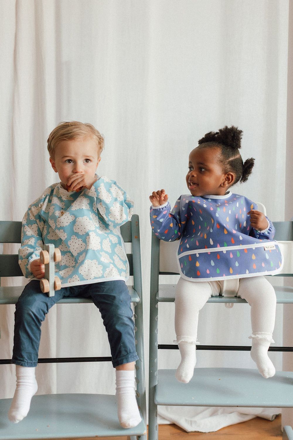 waterproof-baby-bib-clouds.jpg