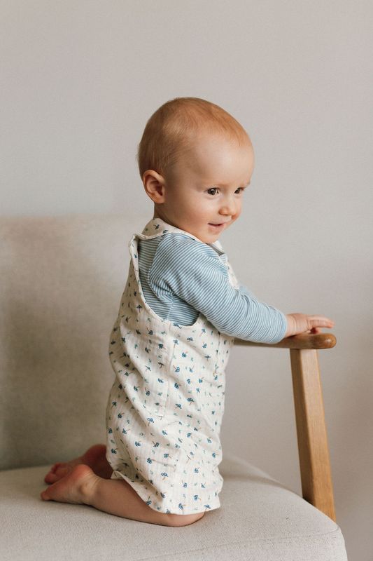 Baby short overalls in organic cotton — Made in Switzerland