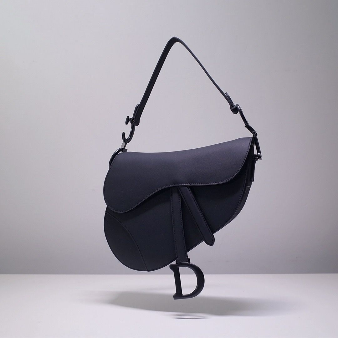 Dior women bag DOA13