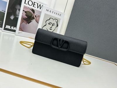 Valentino women bag VLA21