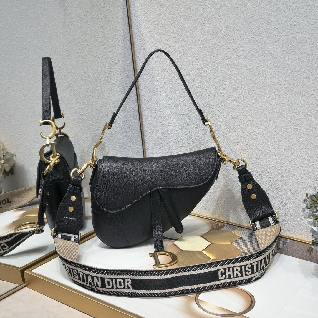 Dior women bag DOA39