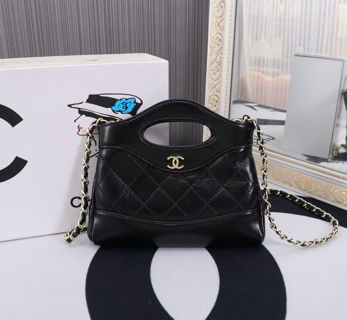Chanel women bag CAB11
