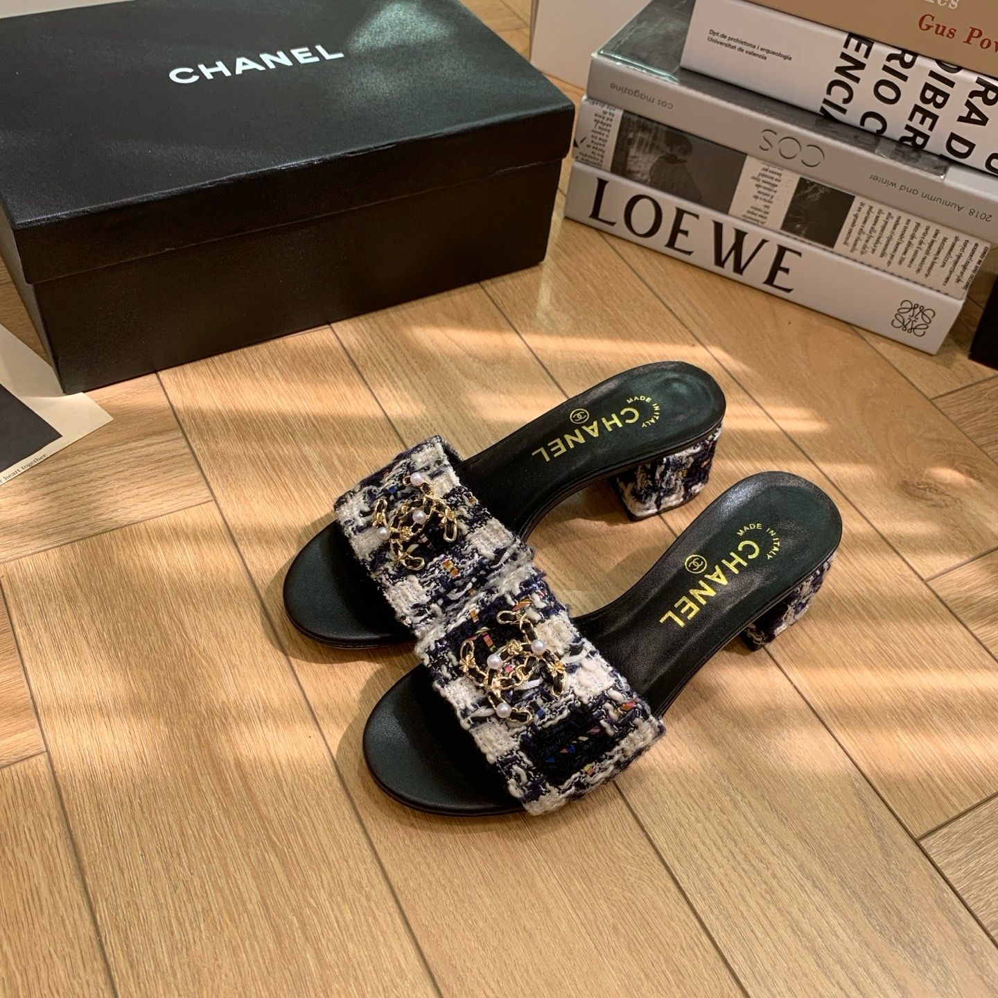 Chanel women slippers CALB03