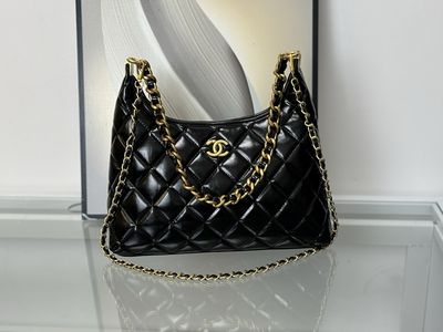 Chanel women bag CAB22