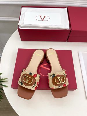 Valentino women slippers VTND02