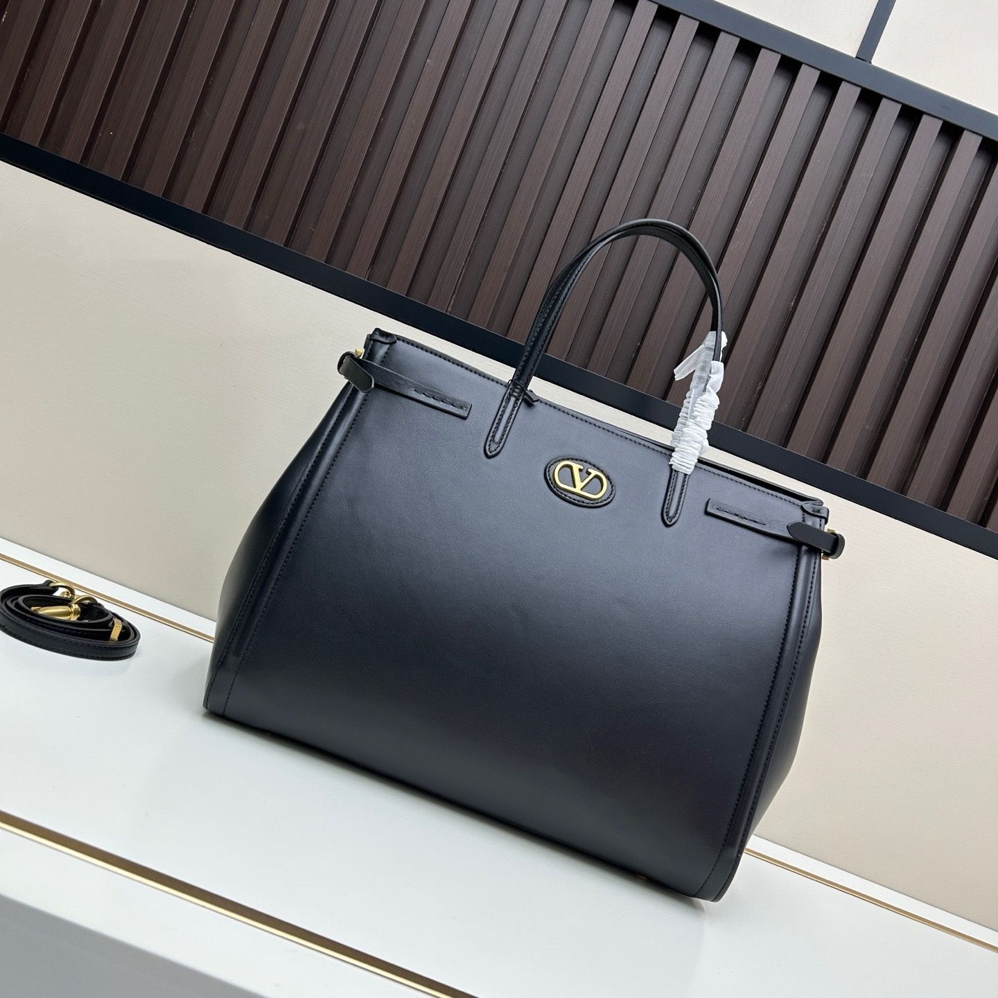 Valentino garavani antibes women bag VLF17