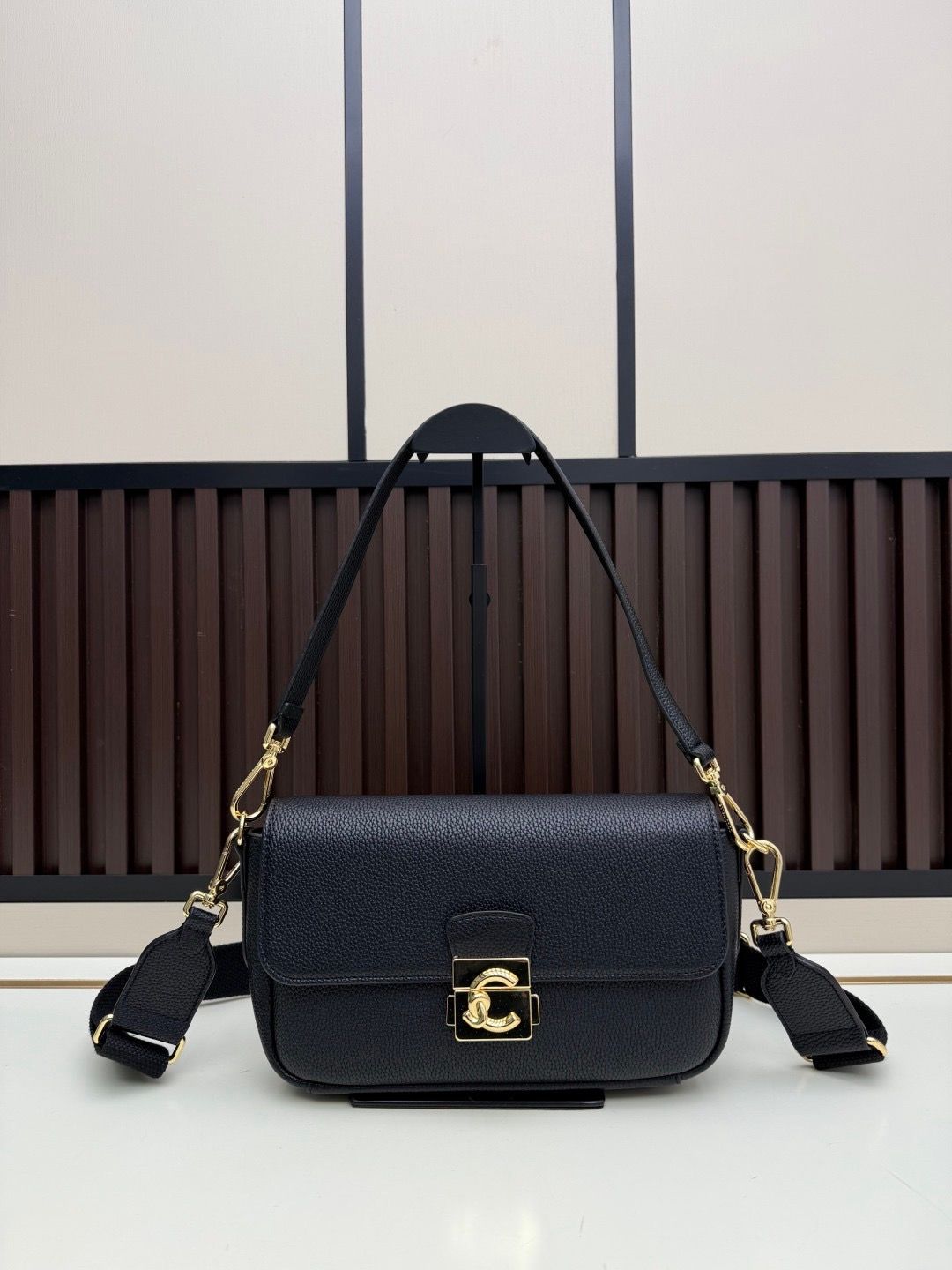 Coccinelle arlettis crossbody bag CCB01