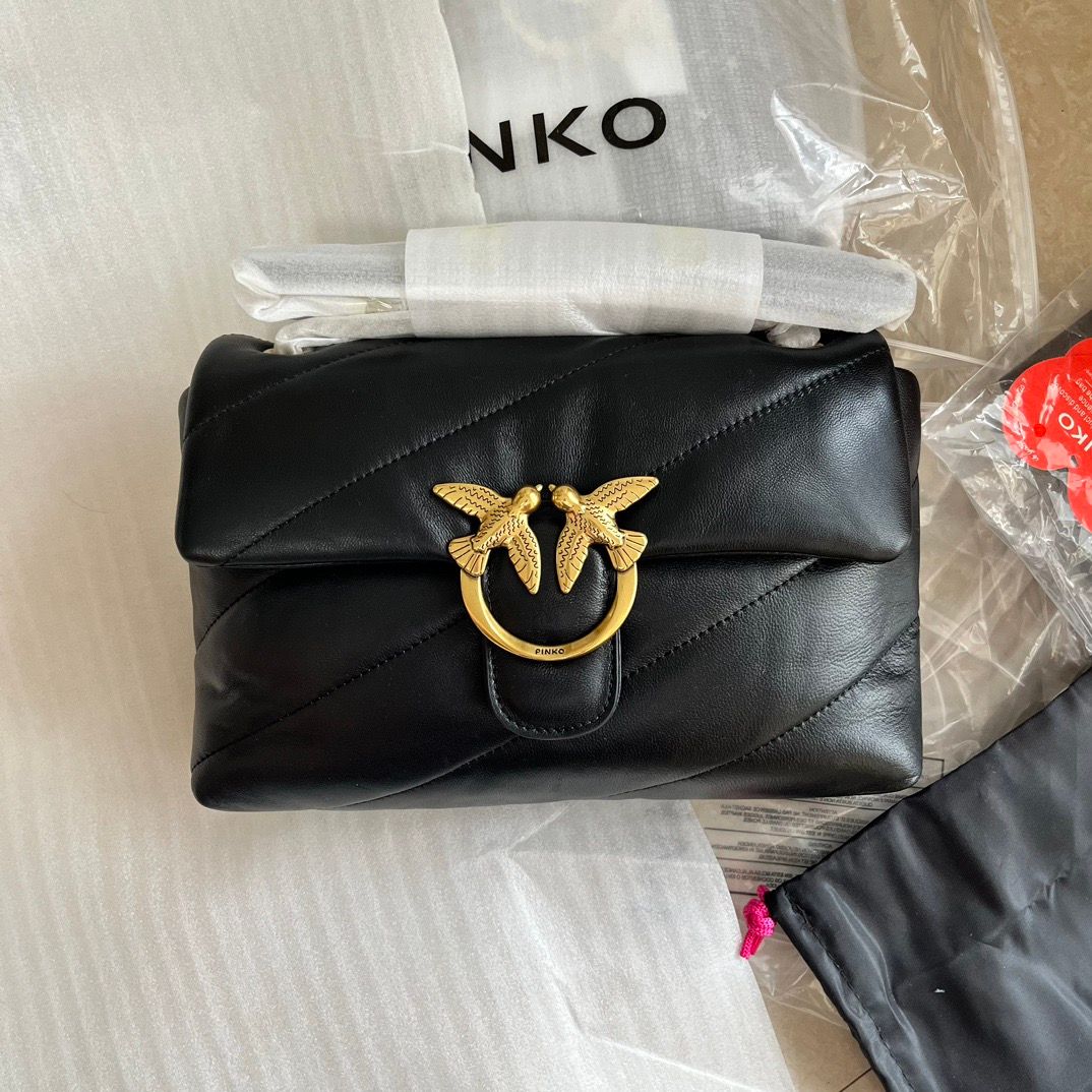 Pinko classic puff bag PIA06