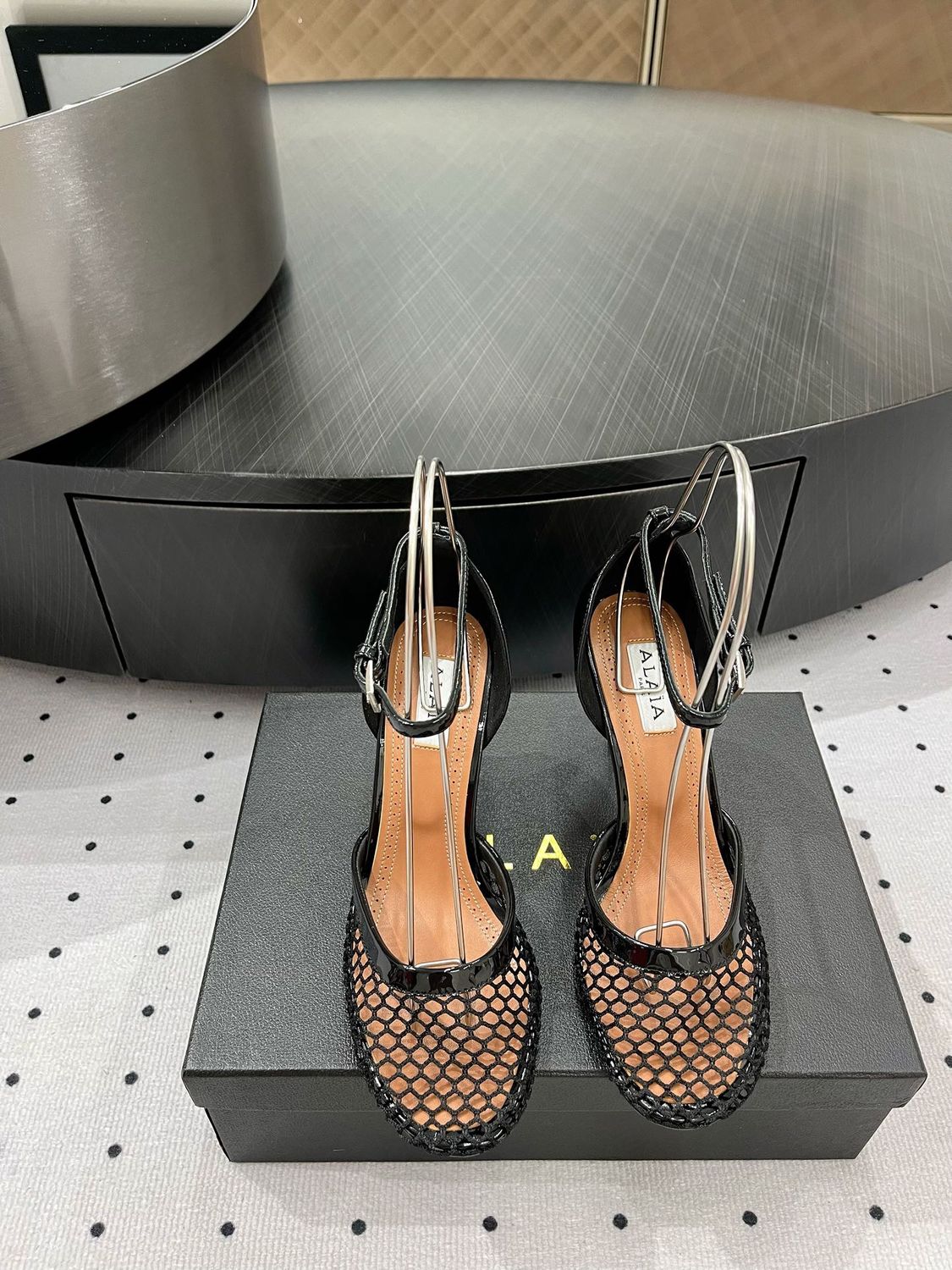Alaïa Fishnet Ballerina Pumps ALBH09