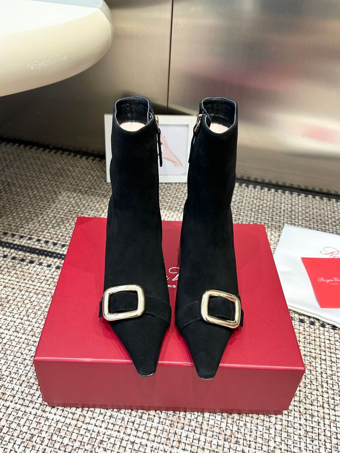 Roger Vivier Canard suede boots ROBI03