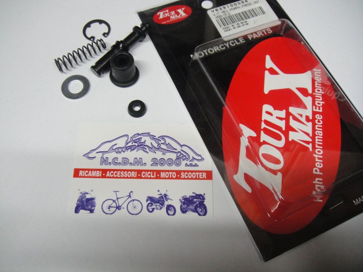 Kit revisione pompa freno anteriore Suzuki RM 250 1986 1987 V566