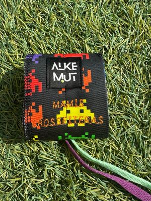 Muñequeras píxel