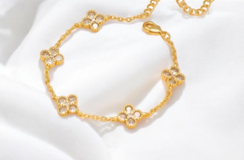 Armband med kubisk zironia