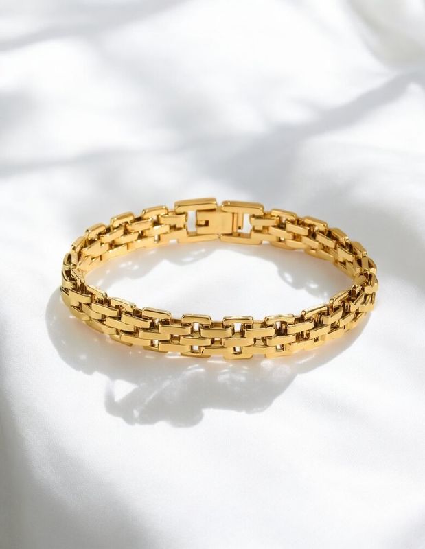 Vattentåligt guldpläterat armband