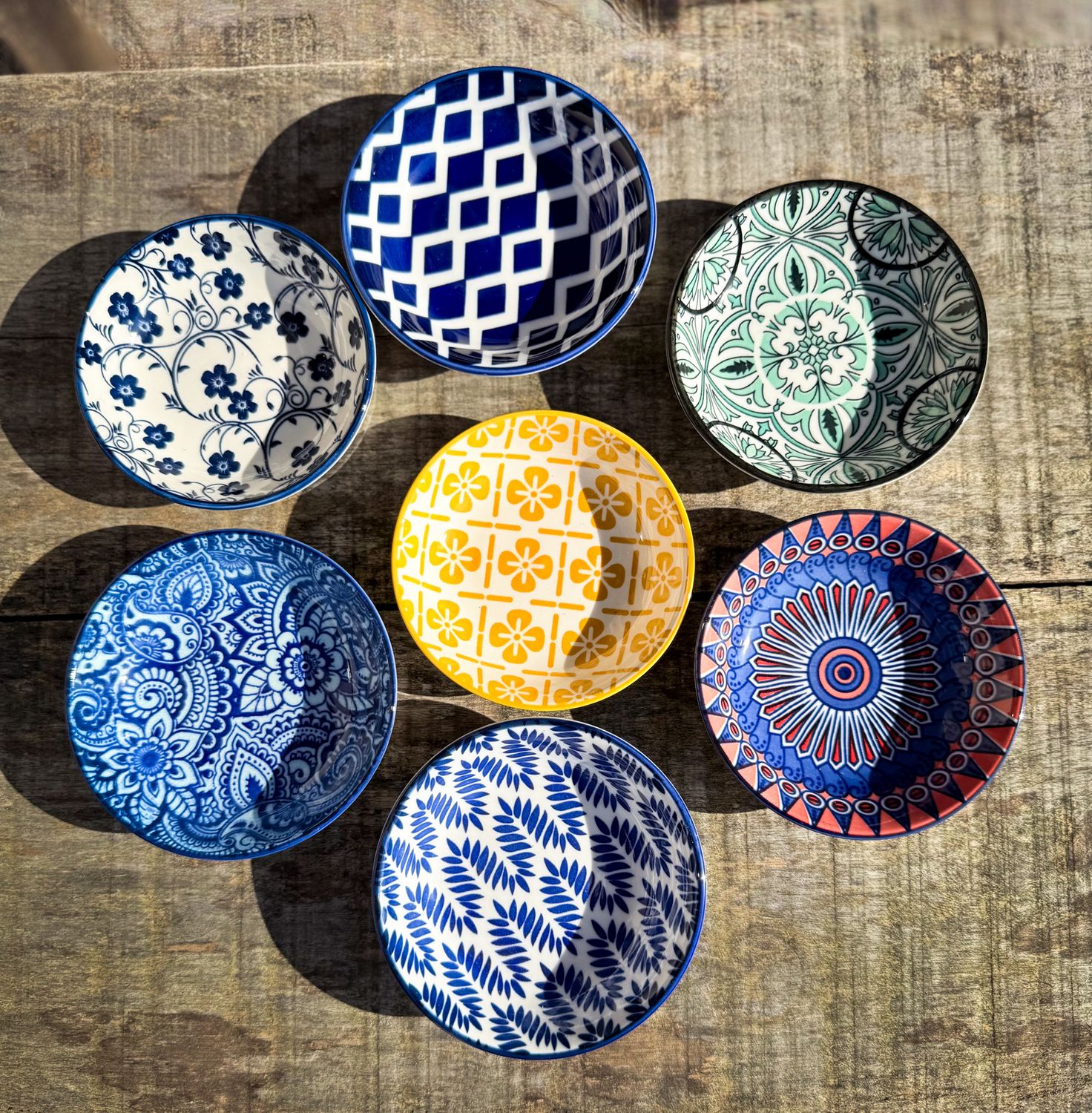 Bowl 10 cm assorted (6 pieces)