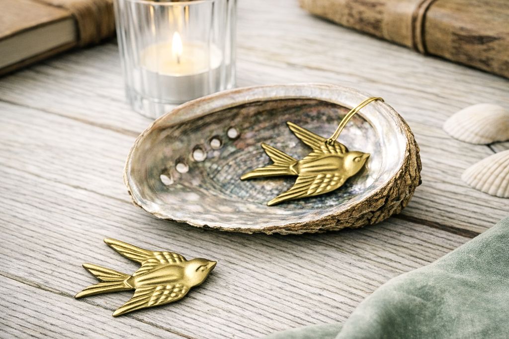 Lucky Charm Swallow (Minimum 5 pieces)