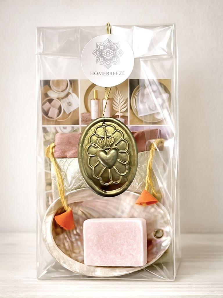 Lucky Charm Heart (Minimum 5 pieces)