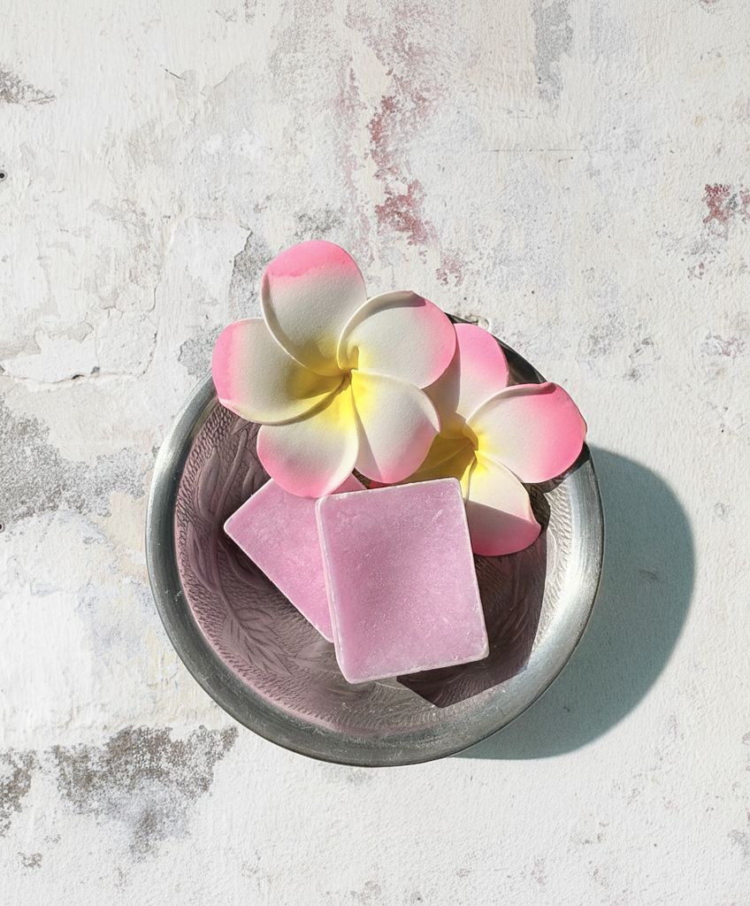 Gift Set Frangipani Dream (at least 5 pieces)