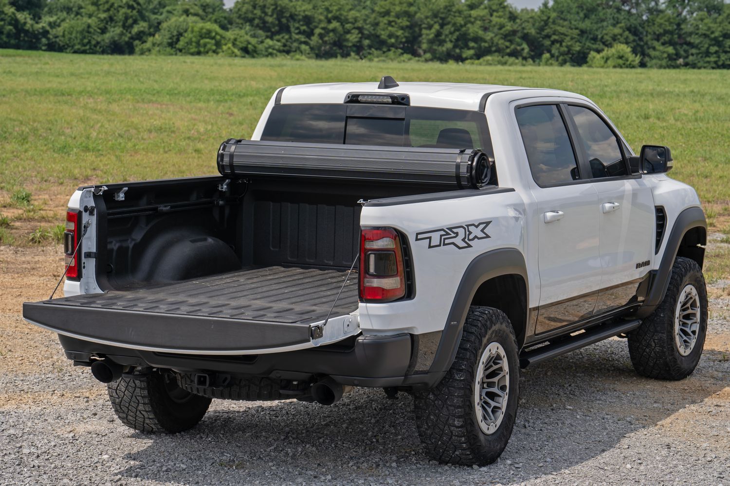 2019-2025 Dodge Ram 1500 Hard Roll-Up Bed Cover