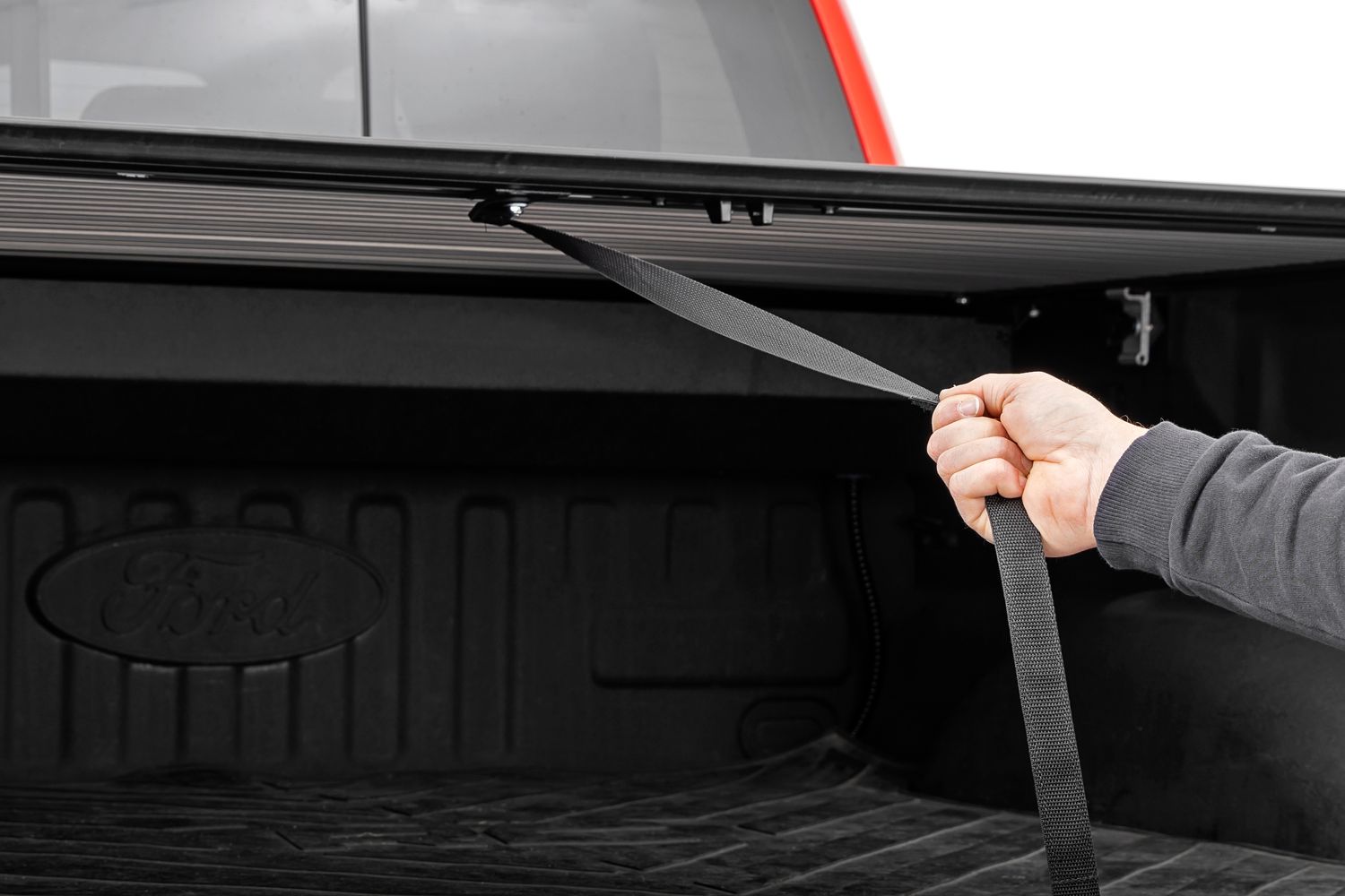 2015-2021 Ford F-150 Retractable Hard Bed Cover