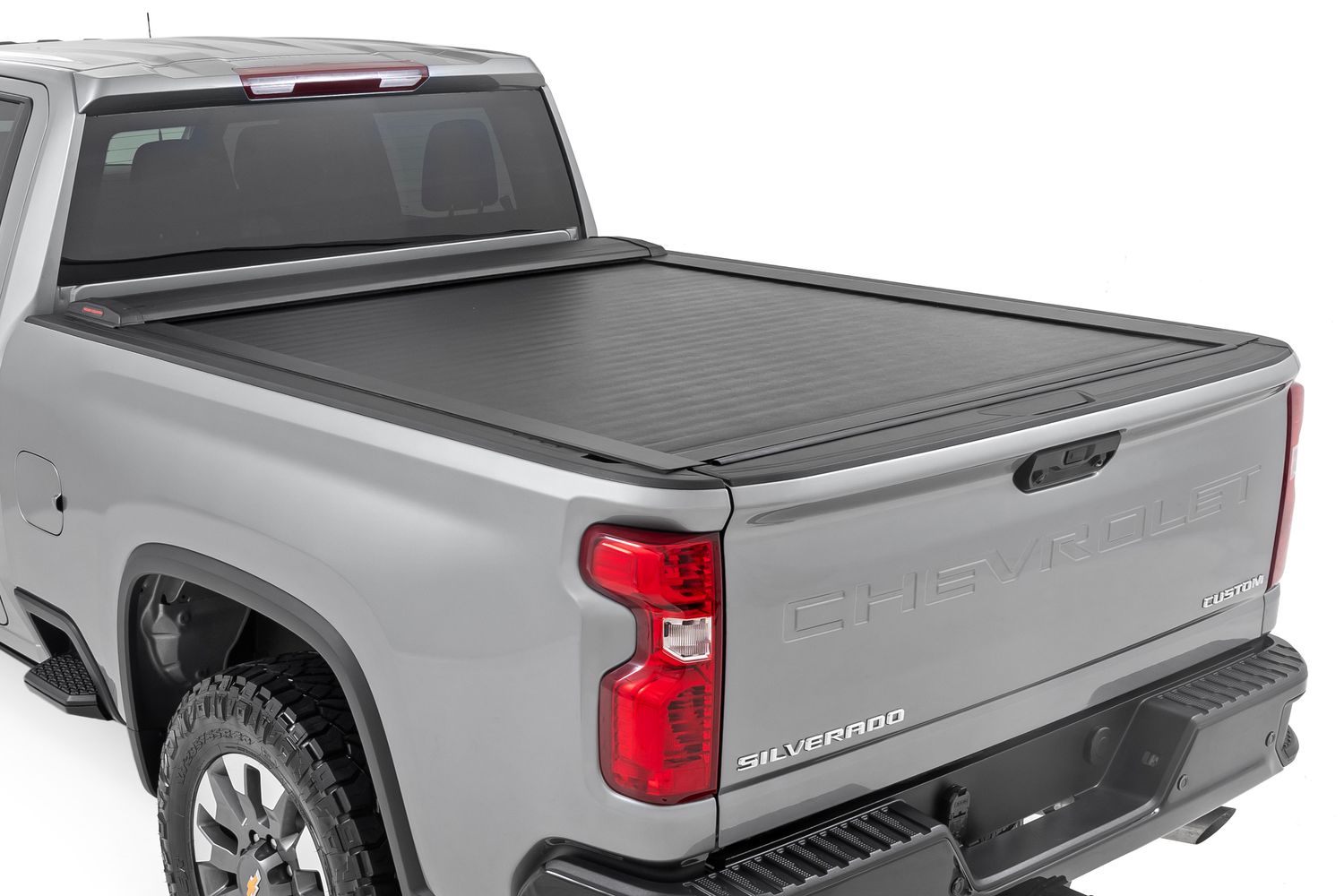 2020-2024 GM 2500HD Hard Retractable Bed Cover
