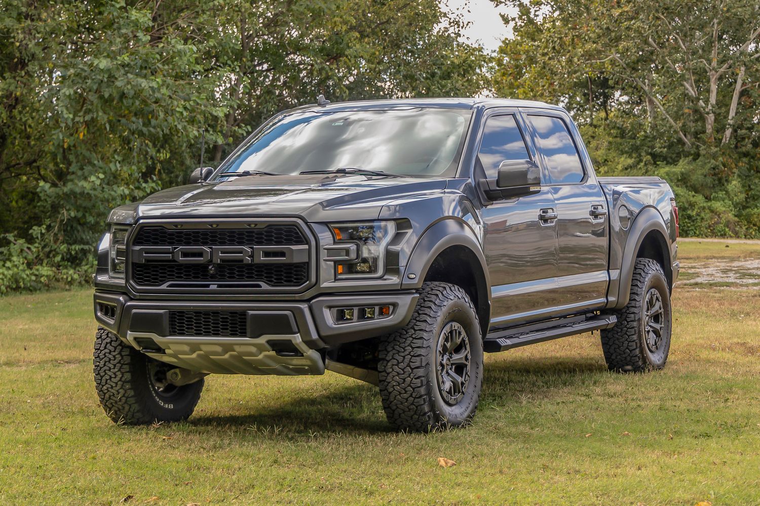 2015-2025 Ford F-150/Lightning/F-250/F-350/Raptor Crew Cab- HD2 Running Boards