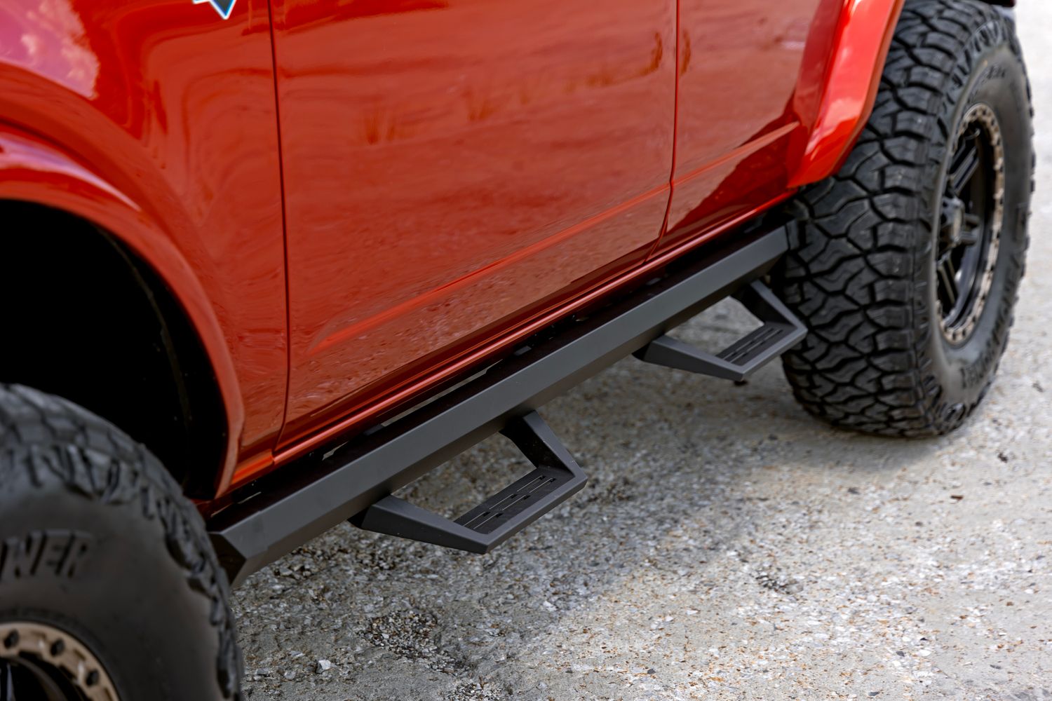 2021-2025 Ford Bronco (4-Door) 4WD SRL2 Steps