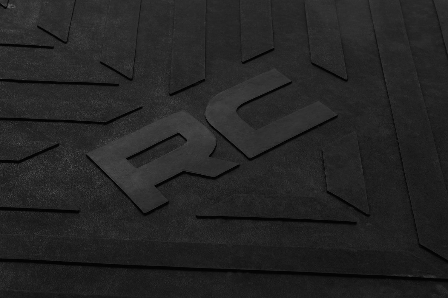 2019-2025 Chevy/GMC 1500 Bed Mat