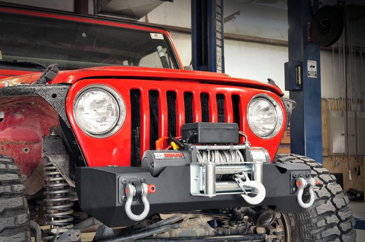 Jeep Wrangler TJ (97-06)/Wrangler Unlimited (04-06)- Front Stubby Winch Bumper