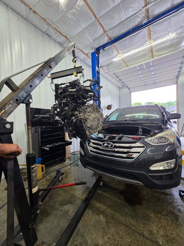 Hyundai Sante Fe- New Engine/Motor Installation Hyundai Sante Fe- New Engine/Motor Installation