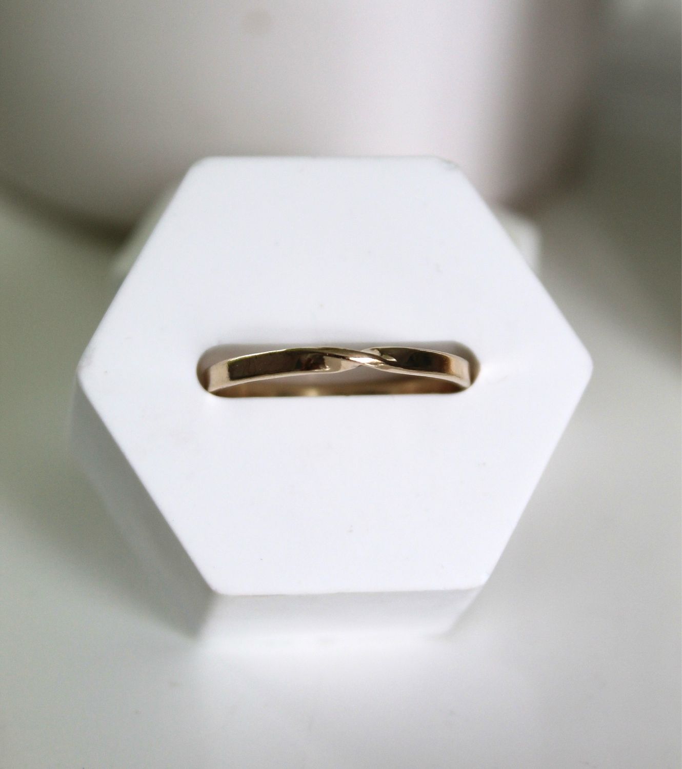 10k Solid Gold Twist Ring
