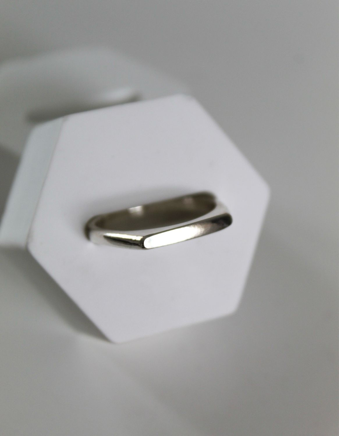 Thin Signet Ring