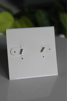 Dot studs