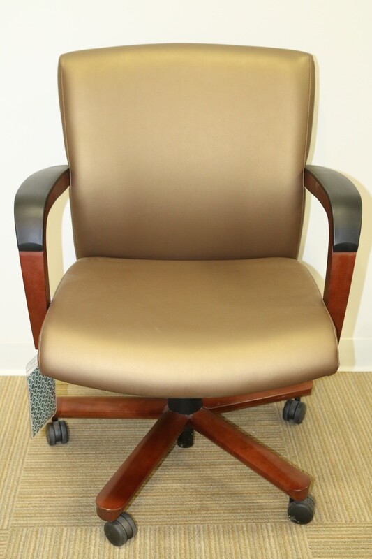 Stature Task Chair