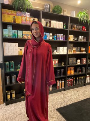 Abaya rot